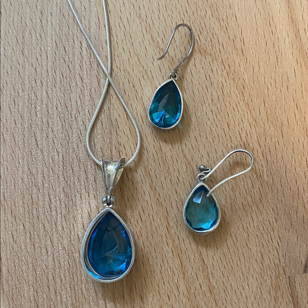 Blue Teardrop Crystal Sterling Silver Necklace and Earrings Set - Picture 3 of 5